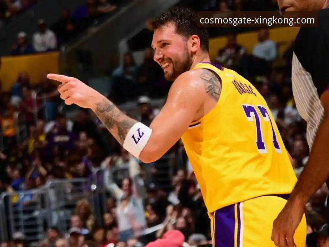 东契奇43分引爆客场，湖人三巨头合砍89分力克步行者：星空体育平台观赛与数据复盘指南